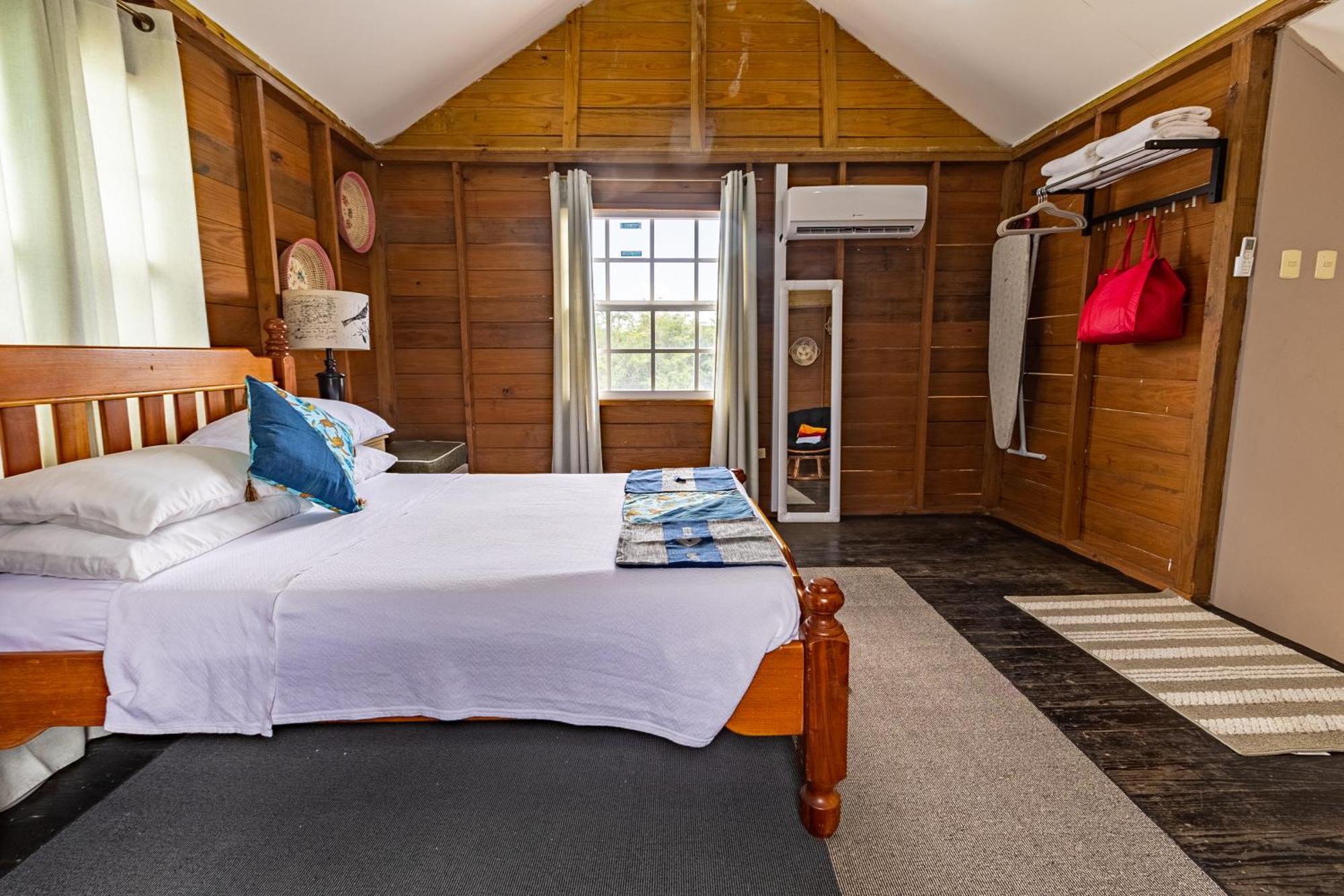 Beach Studio In Crown Point Bon Accord Village Екстер'єр фото